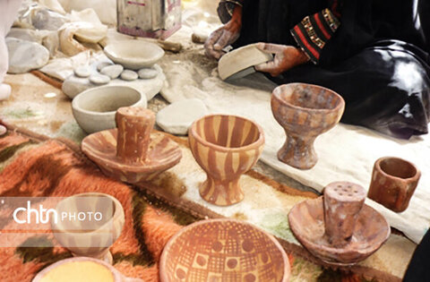 تلاش میراث فرهنگی سیستان و بلوچستان برای زنده ماندن هنر خاک در قصرقند
