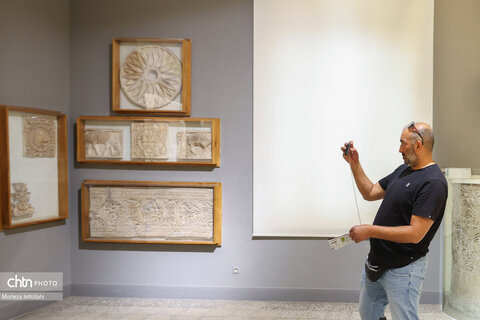 بازدید شرکت کنندگان تور بین‌المللی رالی جاده ابریشم از اماکن تاریخی و فرهنگی تهران