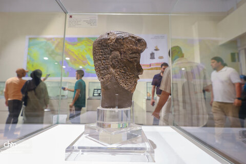 بازدید شرکت کنندگان تور بین‌المللی رالی جاده ابریشم از اماکن تاریخی و فرهنگی تهران