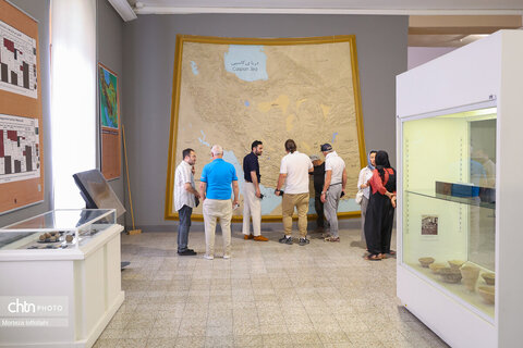 بازدید شرکت کنندگان تور بین‌المللی رالی جاده ابریشم از اماکن تاریخی و فرهنگی تهران