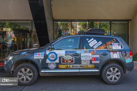 بازدید شرکت کنندگان تور بین‌المللی رالی جاده ابریشم از اماکن تاریخی و فرهنگی تهران