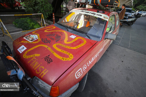 بازدید شرکت کنندگان تور بین‌المللی رالی جاده ابریشم از اماکن تاریخی و فرهنگی تهران