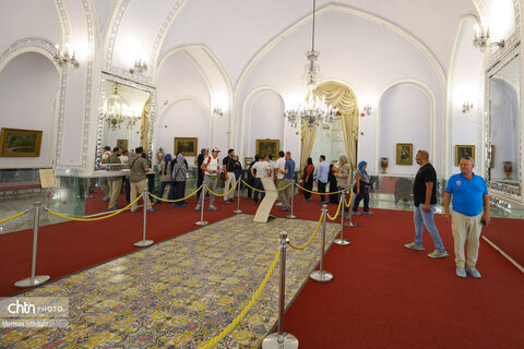 بازدید شرکت کنندگان تور بین‌المللی رالی جاده ابریشم از اماکن تاریخی و فرهنگی تهران