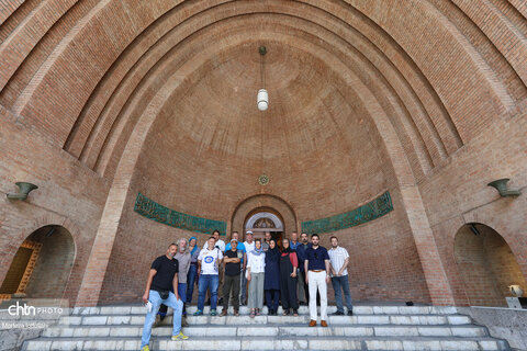 بازدید شرکت کنندگان تور بین‌المللی رالی جاده ابریشم از اماکن تاریخی و فرهنگی تهران