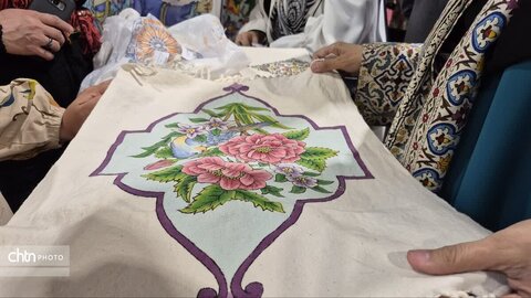 افتتاح شانزدهمین نمایشگاه سراسری صنایع دستی ایران و چهارمین جشنواره پخت نان سنتی در یزد