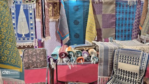 افتتاح شانزدهمین نمایشگاه سراسری صنایع دستی ایران و چهارمین جشنواره پخت نان سنتی در یزد