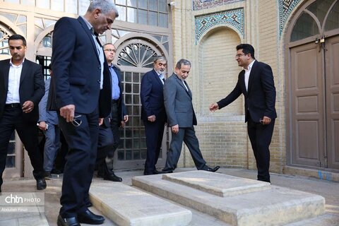 عراقچی.حافظیه