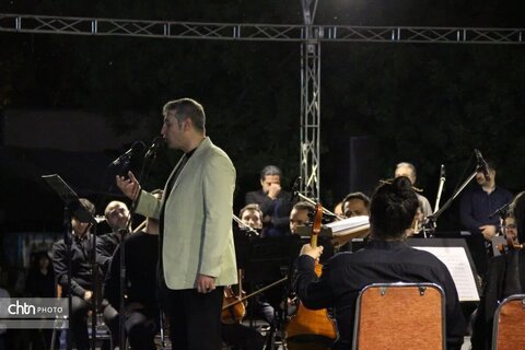 طنین موسیقی در قلب تاریخ؛ اجرای باشکوه ارکستر سمفونیک فلک‌الافلاک در قلعه تاریخی لرستان