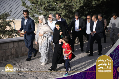 بازدید معاون امور فرهنگی وزیر فرهنگ از ۱۰۰ هزار تاریخ لرستان