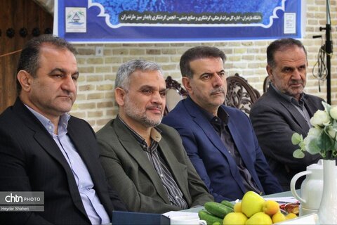 نشست هم‌اندیشی گردشگری در شهرستان نور