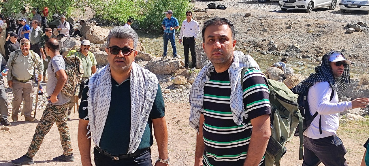 همایش کوه گل دنا