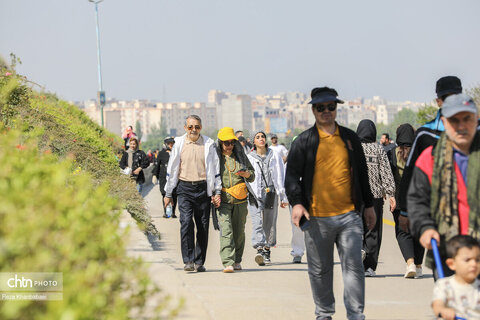 همایش پیاده روی خانوادگی دور دریاچه شورابیل