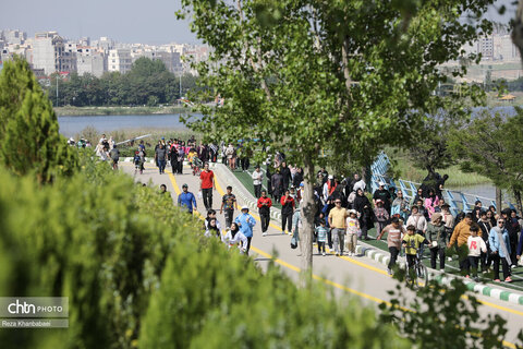 همایش پیاده روی خانوادگی دور دریاچه شورابیل