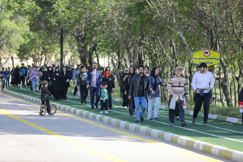 همایش پیاده روی خانوادگی دور دریاچه شورابیل