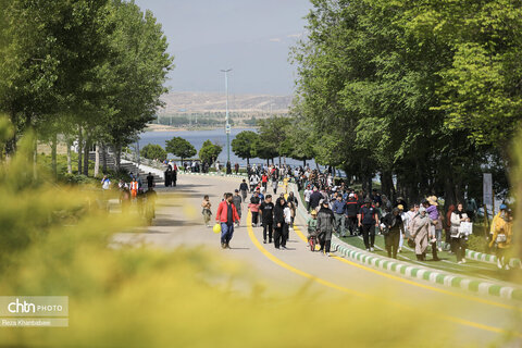 همایش پیاده روی خانوادگی دور دریاچه شورابیل