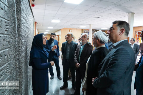 قضات و کارکنان دادسرای دادگستری از جاذبه‌های گردشگری همدان بازدید کردند