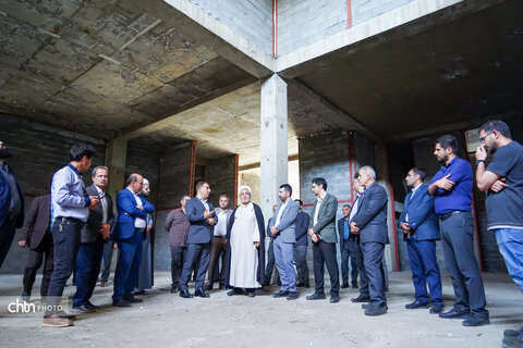 قضات و کارکنان دادسرای دادگستری از جاذبه‌های گردشگری همدان بازدید کردند