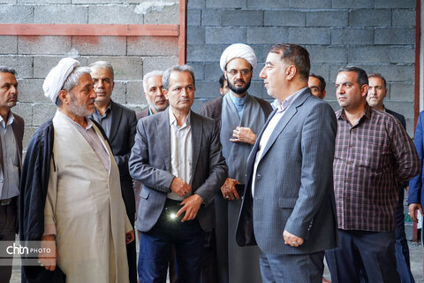 قضات و کارکنان دادسرای دادگستری از جاذبه‌های گردشگری همدان بازدید کردند