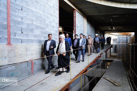 قضات و کارکنان دادسرای دادگستری از جاذبه‌های گردشگری همدان بازدید کردند