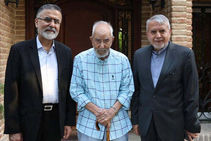 تجلیل از استاد محمدعلی موحد/ پاسداشت یک عمر حضور مؤثر در سپهر عقلانیت، عرفان و فرهنگ ایرانی