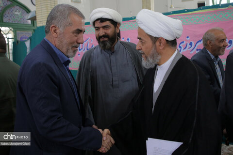 برگزاری میز خدمت نماز جمعه جعفرآباد با حضور مسئولان میراث‌فرهنگی قم