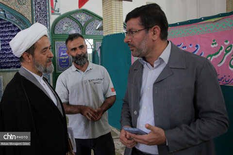 برگزاری میز خدمت نماز جمعه جعفرآباد با حضور مسئولان میراث‌فرهنگی قم