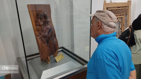 بازدید کمپرسواران از جاذبه‌های تاریخی و گردشگری آذربایجان غربی