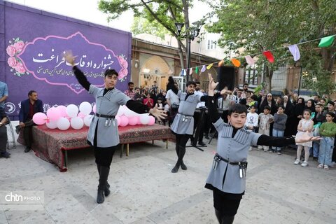 جشن اوقاف فراغت در کاروان‌سرای تاریخی خوی