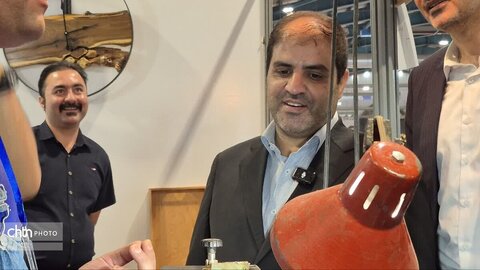 بازدید معاون سیاسی و امنیتی استانداری از شانزدهمین نمایشگاه سراسری صنایع دستی ایران یزد