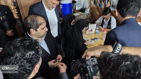 بازدید معاون سیاسی و امنیتی استانداری از شانزدهمین نمایشگاه سراسری صنایع دستی ایران یزد