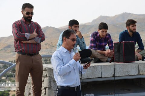 به مناسبت سوم خرداد  غبار روبی وعطر افشانی شهدای گمنام جبل النور ومراسم بزرگداشت آزاد سازی خرمشهر توسط کارکنان میراث فرهنگی خراسان رضوی