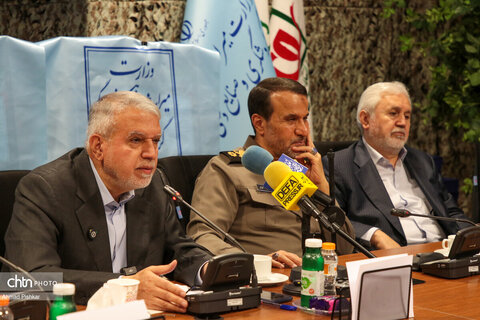 نشست مشترک وزارت میراث‌فرهنگی با بنیاد حفظ آثار و نشر ارزش‌های دفاع مقدس