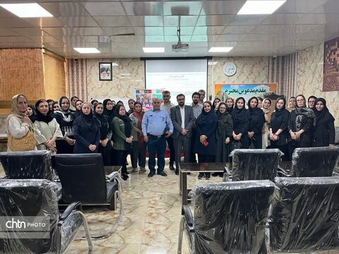 برگزاری دوره آموزشی مدیریت تولید بازرگانی و بازاریابی صنایع دستی در شوشتر