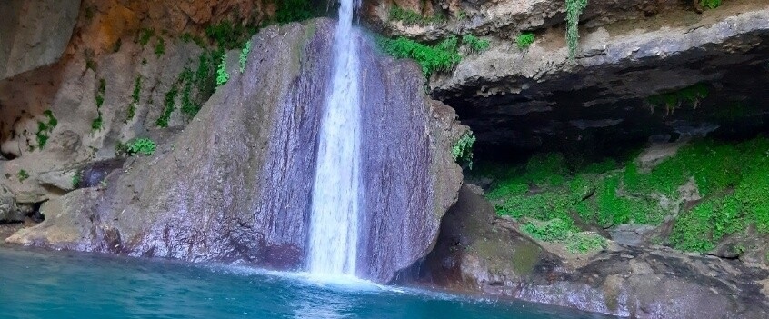 آبشار تنگ تامرادی