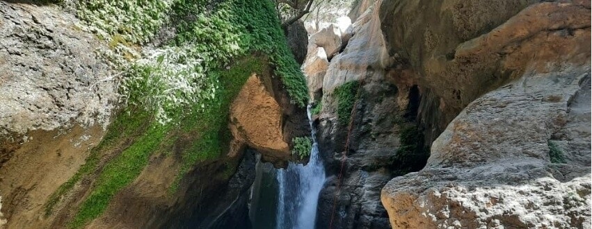 آبشار تنگ تامرادی