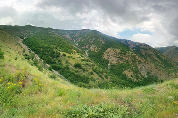 بهشت گمشده ایران: روستای حسین‌آباد طارم سفلی