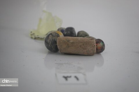 اشیا کشف شده از اولین فصل کاوش محوطه چلاسر روستای الیت در شهرستان چالوس