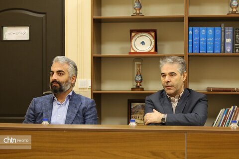 حضور وزیر میراث فرهنگی در شرکت توسعه گردشگری ایران