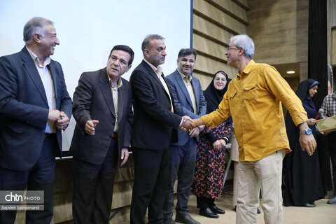 نخستین گردهمایی مجموعه‌داران خوزستان