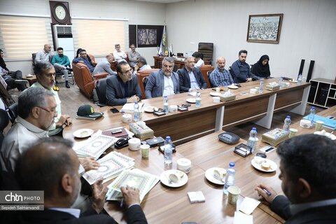 آیین تقدیر از ایثارگران اداره‌کل میراث‌فرهنگی، گردشگری و صنایع دستی خوزستان