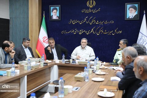 آیین تقدیر از ایثارگران اداره‌کل میراث‌فرهنگی، گردشگری و صنایع دستی خوزستان