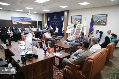 آیین تقدیر از ایثارگران اداره‌کل میراث‌فرهنگی، گردشگری و صنایع دستی خوزستان