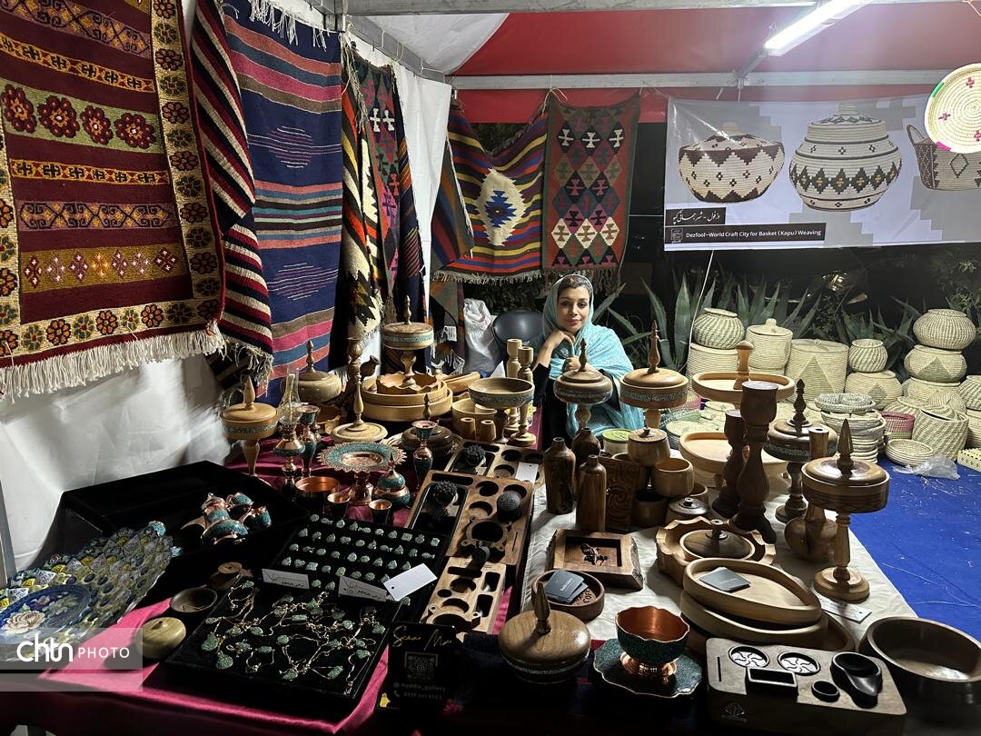 حضور ۲ صنعتگر از خوزستان در نمایشگاه صنایعدستی ایران در عراق