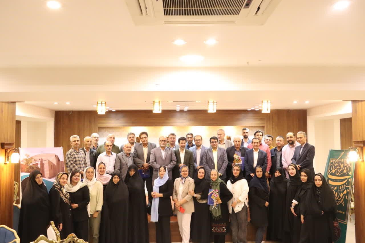 نشست فعالان حوزه میراث‌فرهنگی و گردشگری شهرستان مهدی‌شهر برگزار شد