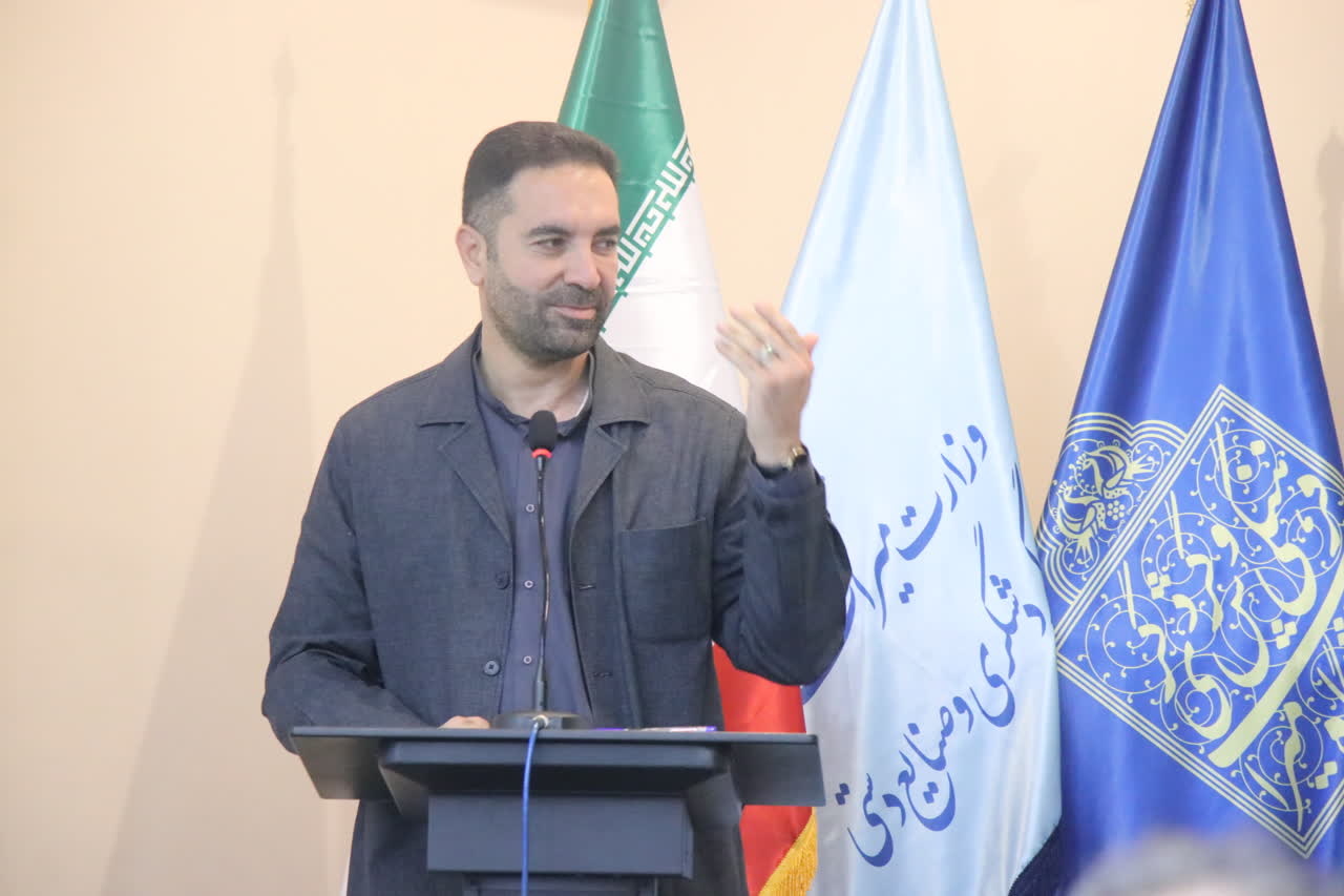 بافتهای فرسوده بیهویت نیستند