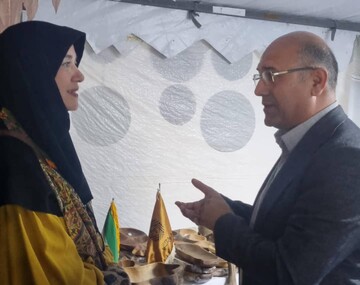 حضور هنرمند صنایع‌دستی مازندران در نمایشگاه بین‌المللی سلیمانیه عراق
