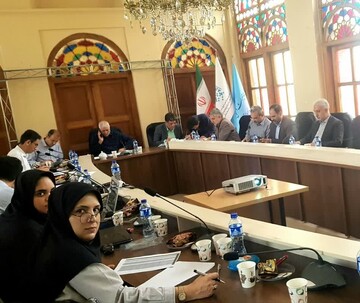 عمارت کلاه‌فرنگی و ساختمان هلال احمر ماکو به سرمایه‌گذار واگذار شد