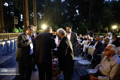 مراسم گرامیداشت خادمان میراث فرهنگی در اصفهان