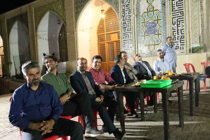 تجلیل بازنشتگان سمنان