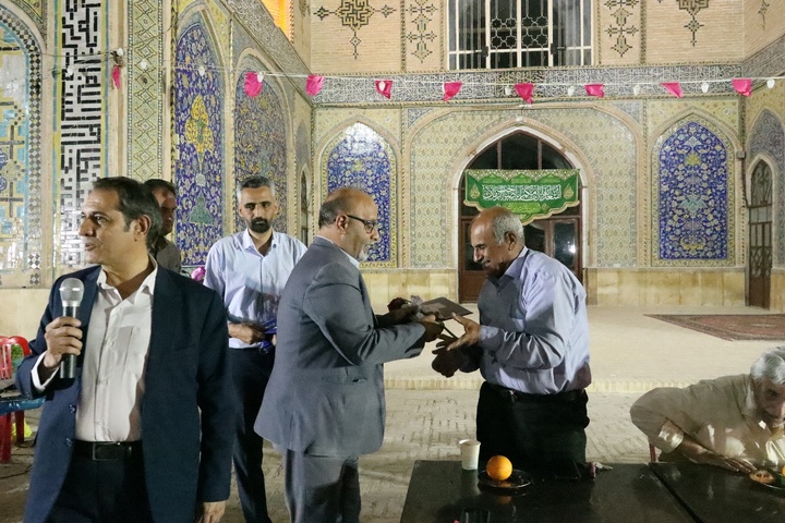 تجلیل بازنشتگان سمنان